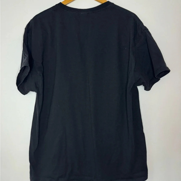 Hanes Authentic Black T-shirt “Lenes Unlimited wine and liquor” made in Dom. Rep - Picture 7 of 9